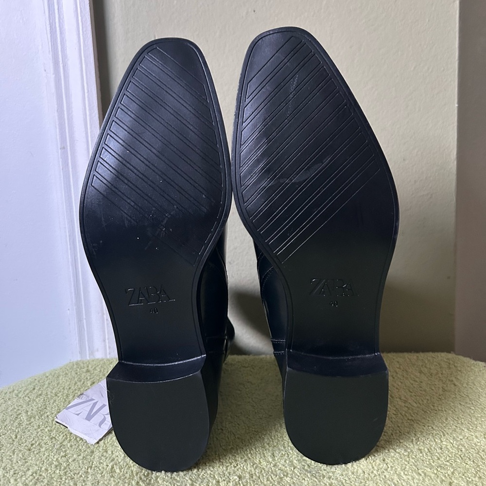 NWT Zara Sleek Black Ankle Booties Sz 9 - Picture 13 of 14